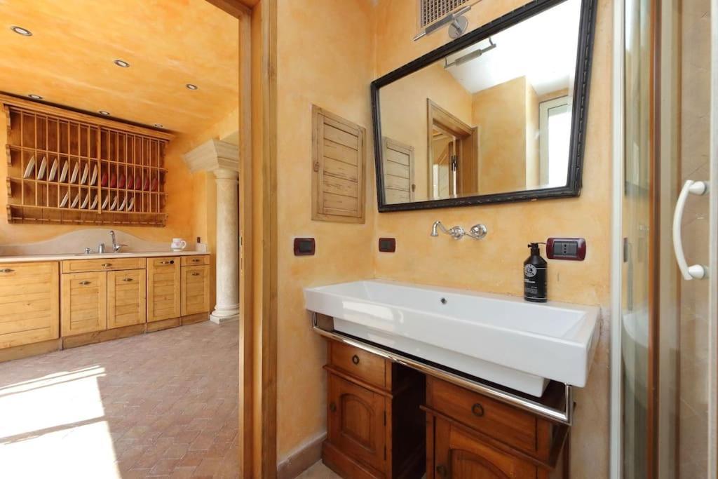 Suity I Penthouse With Two Terraces Рим Экстерьер фото